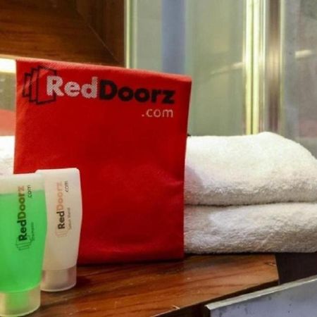 Reddoorz Syariah At Jalan Cilik Riwut Kapuas Hotel Kualakapuas Exterior foto