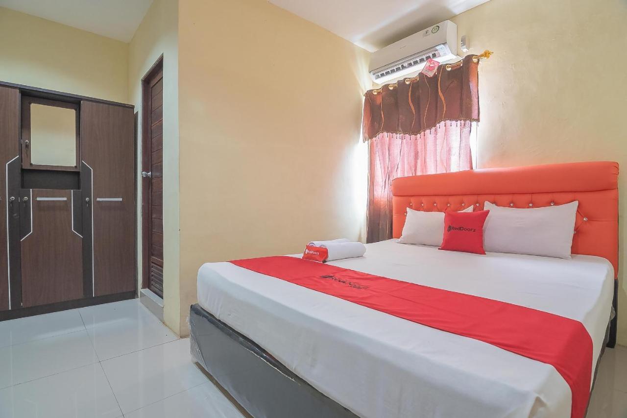 Reddoorz Syariah At Jalan Cilik Riwut Kapuas Hotel Kualakapuas Exterior foto