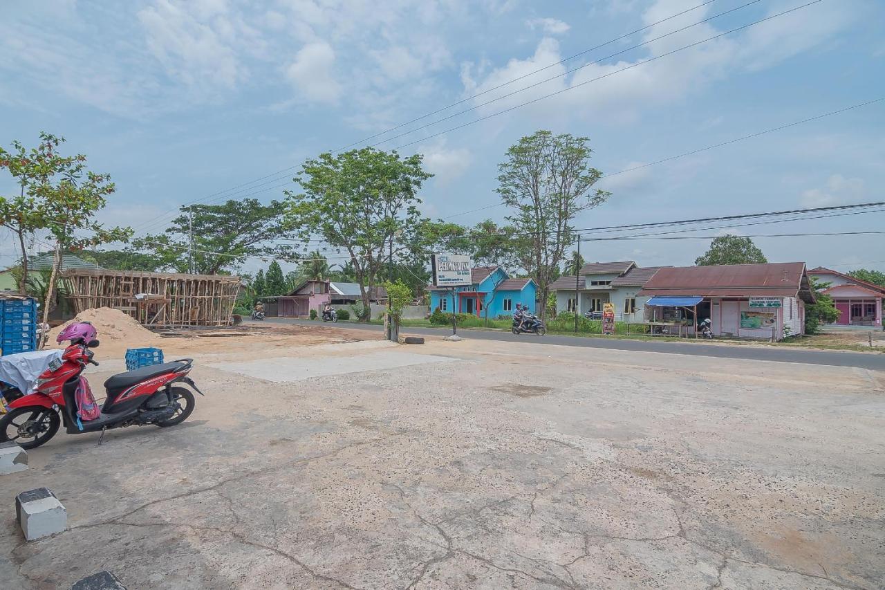 Reddoorz Syariah At Jalan Cilik Riwut Kapuas Hotel Kualakapuas Exterior foto