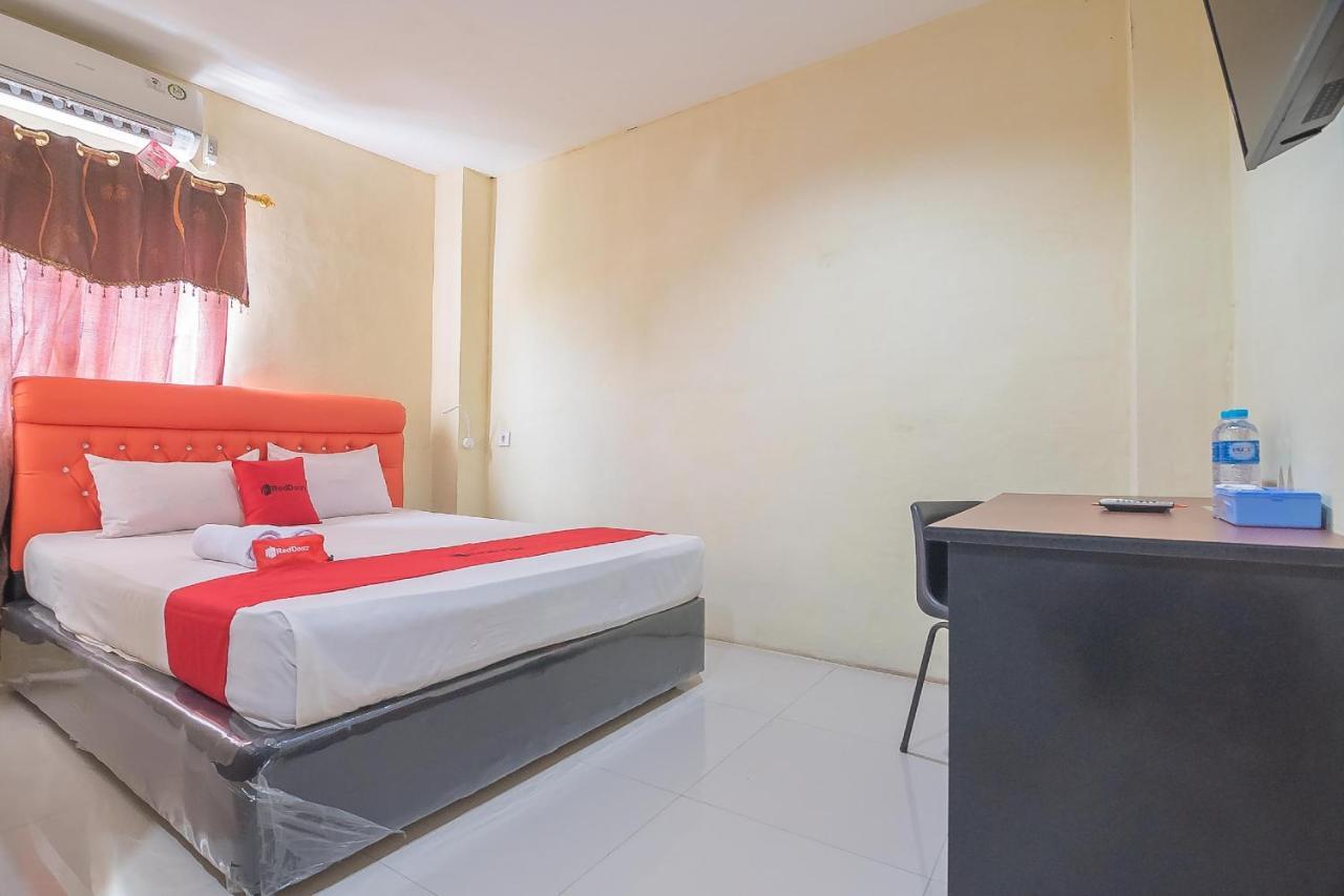 Reddoorz Syariah At Jalan Cilik Riwut Kapuas Hotel Kualakapuas Exterior foto