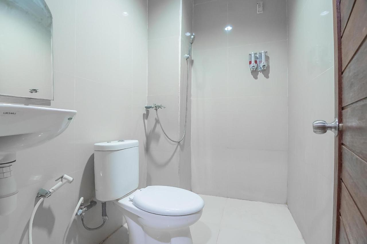 Reddoorz Syariah At Jalan Cilik Riwut Kapuas Hotel Kualakapuas Exterior foto